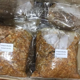 กระเทียมเจียวกากหมู แบบแห้ง (ไม่มีน้ำมัน) ขนาด 250 กรัม