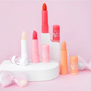 (12แท่ง/กล่อง) SHEENE Moisturizer Lip Care Plus ชีเน่ มอยเจอร์ไรเซอร์ ลิป แคร์ พลัส ลิปมัน กล่องชมพู