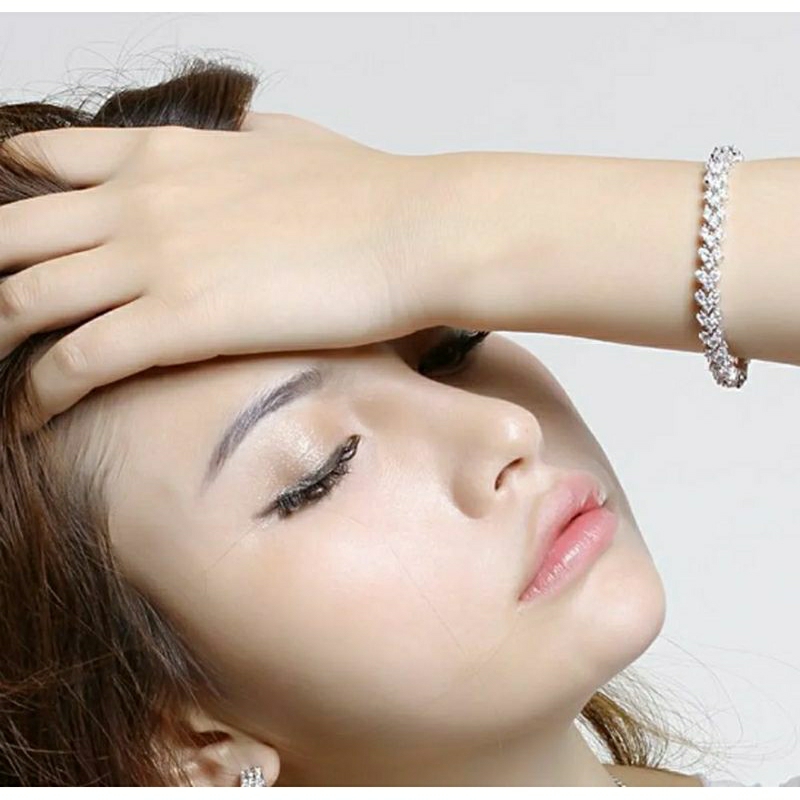 พร้อมส่ง สร้อยข้อมือเงินประดับคริสตัล กำไลเพชร สร้อยข้อมือเพชรคริสตัล สำหรับออกงาน ไปงานแต่ง เพื่อนเจ้าสาว ใส่กับชุดเดรส