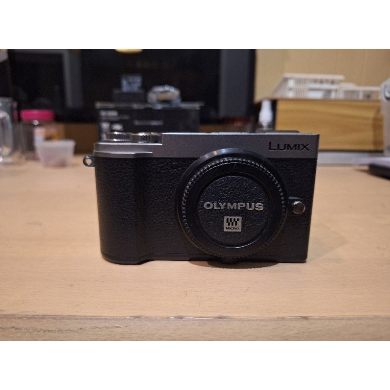 Panasonic GX9 + Lens