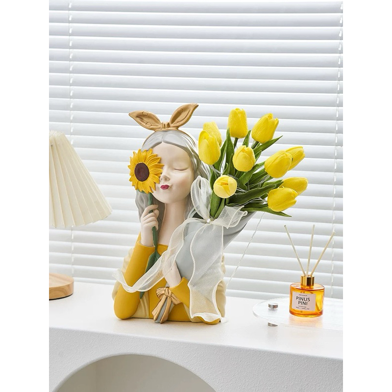 แจกัน แจกันผู้หญิง มีดอกไม้ให้