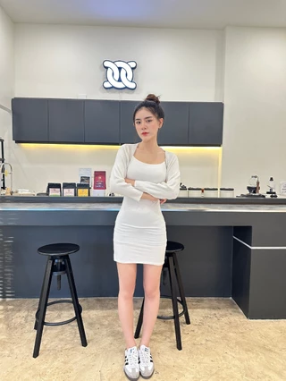 Aurora 🛒พร้อมส่ง🚚 เสื้อคลุม ไหมพรม แขนยาว ใส่สบายมาก คลุมครึ่ง ตัวสไตล์​เกาหลี ผ้าร่องใส่สบายมาก 23150