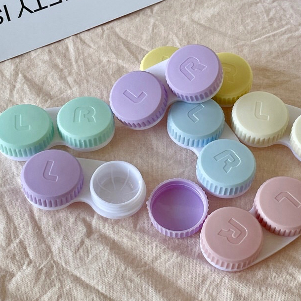 ตลับคอนแทคเลนส์ อย่างดี คละสี