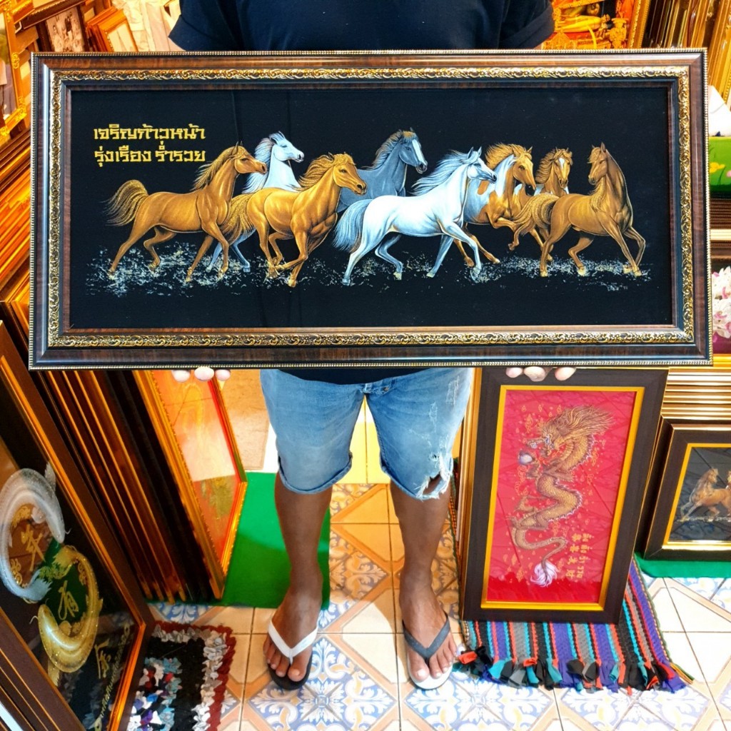 กรอบรูป ม้า ม้า8ตัว ภาพม้า8ตัว รูปม้า กรอบรูปม้า กรอบรูปภาพมงคล ม้า 8 ตัว ม้ามงคลรูปม้ามงคลเรียกทรัพย์ ภาพมงคลกรอบรูปม้า