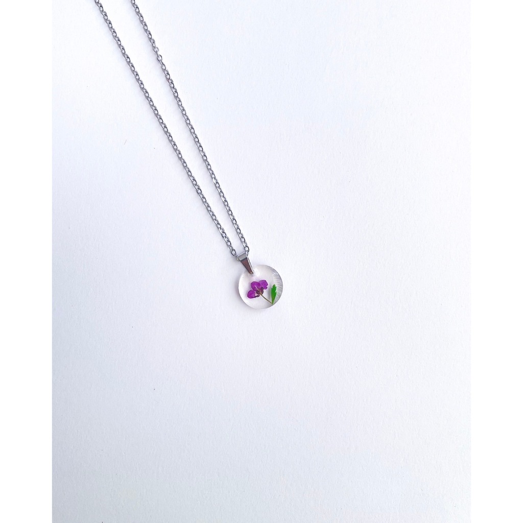 YAMON สร้อยคอดอกอลิสซั่ม สร้อยคอสแตนเลส จี้ดอกไม้จริง