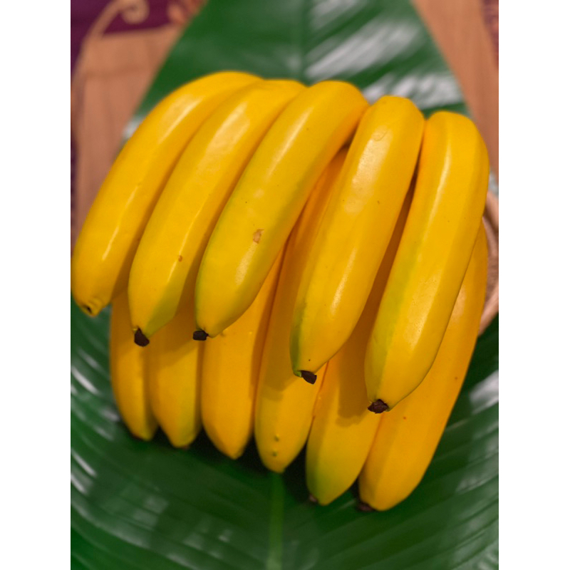 กล้วยปลอม ผลไม้ปลอม โมเดลกล้วยหอม (1หวีใหญ่ มี11ลูก)