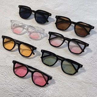 [พร้อมส่งจากไทย]แว่นกันแดดแฟชั่น ความรู้สึกขั้นสูงที่ไม่อาจต้านทานได้ บุคลิกภาพแฟชั่น มีหลายสีให้เลือก