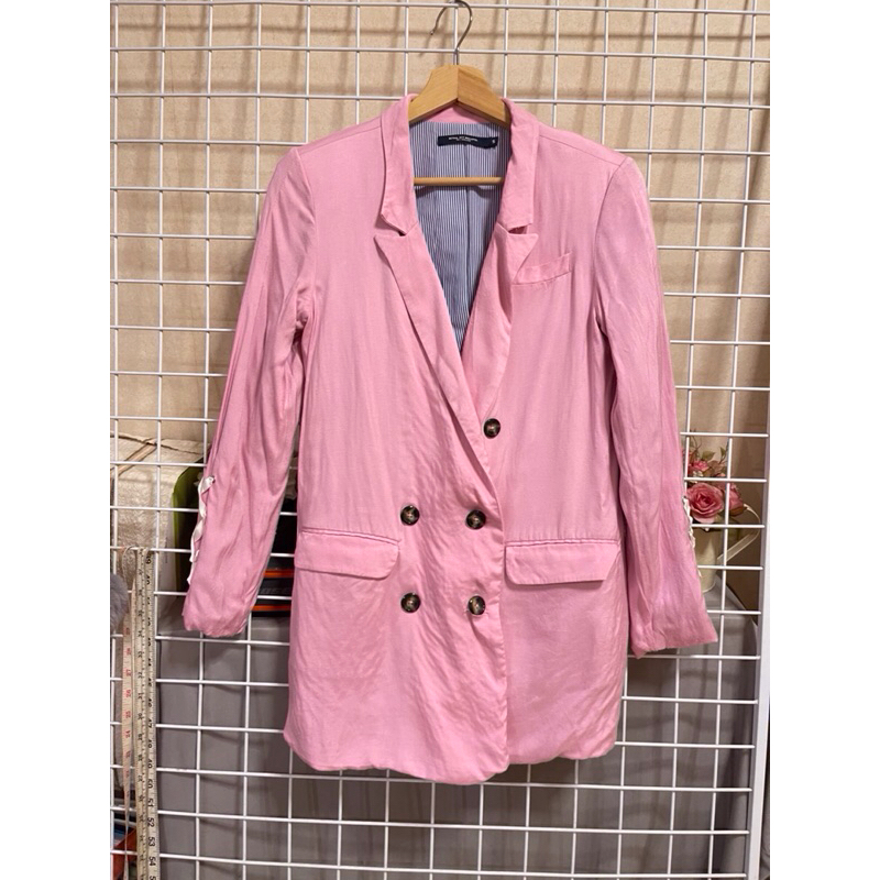 เสื้อ jacket สีชมพู royal ivy