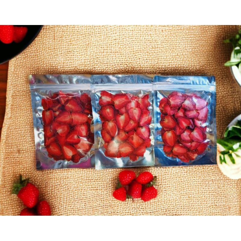 สตอเบอร์รี่อบแห้งอบใหม่ทุกออเดอร์🍓