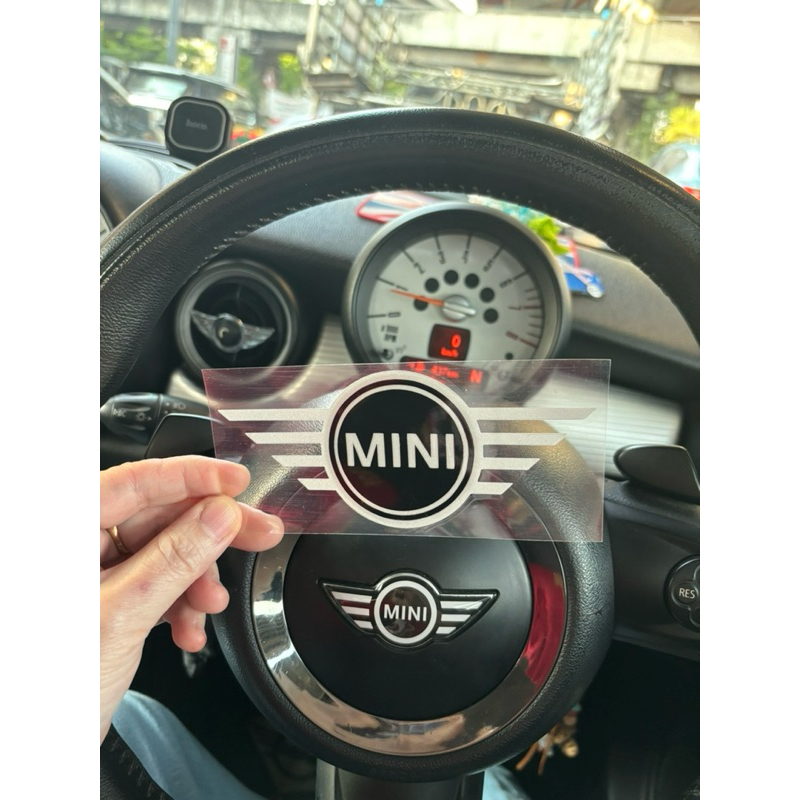สติ๊กเกอร์ Logo New Mini Cooper คุณภาพงาน3M *(ไม่ได้ติดที่พวงมาลัย)*