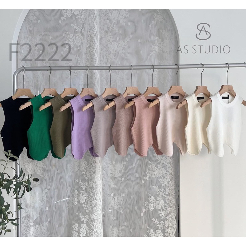 ONE-K เสื้อกล้ามไหมพรมครอป