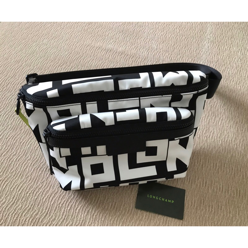 พร้อมส่ง * Longchamp LGP Belt Bag กระเป๋าคาดอก ไซส์ L สี Black / White