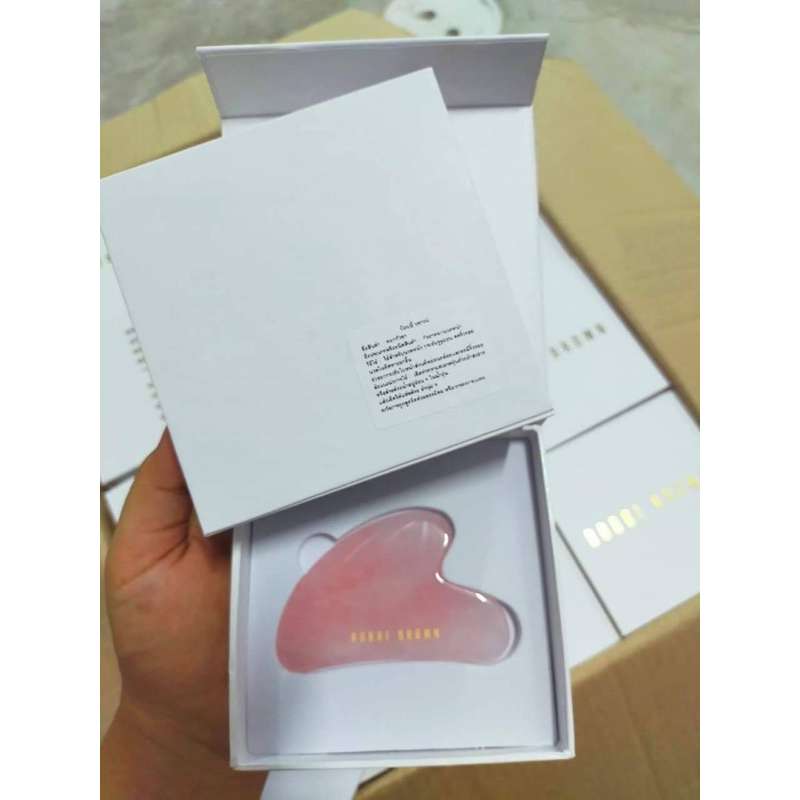 Guasa หินนวดหน้า Rose quartz  จาก bobbi brown รอบนี้สีชมพูหวานมากกกก