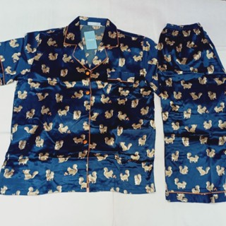 ชุดนอนผ้าซาตินแขนสั้น ขาสามส่วน ไซส์ XXL