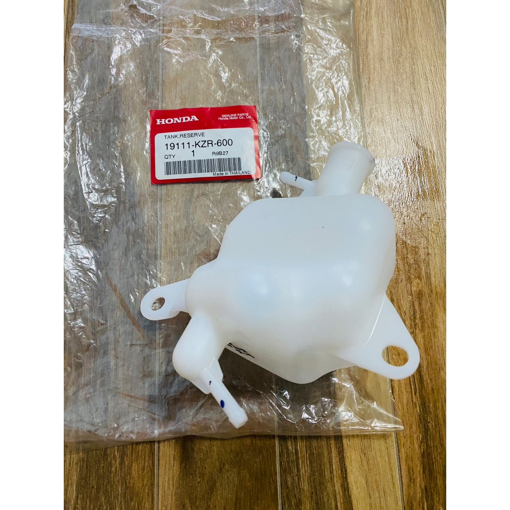 (แท้ศูนย์) ถังน้ำสำรอง หม้อพักน้ำ CLICK 125 คลิก 125 (ปี 2012-2014) 19111-KZR-600