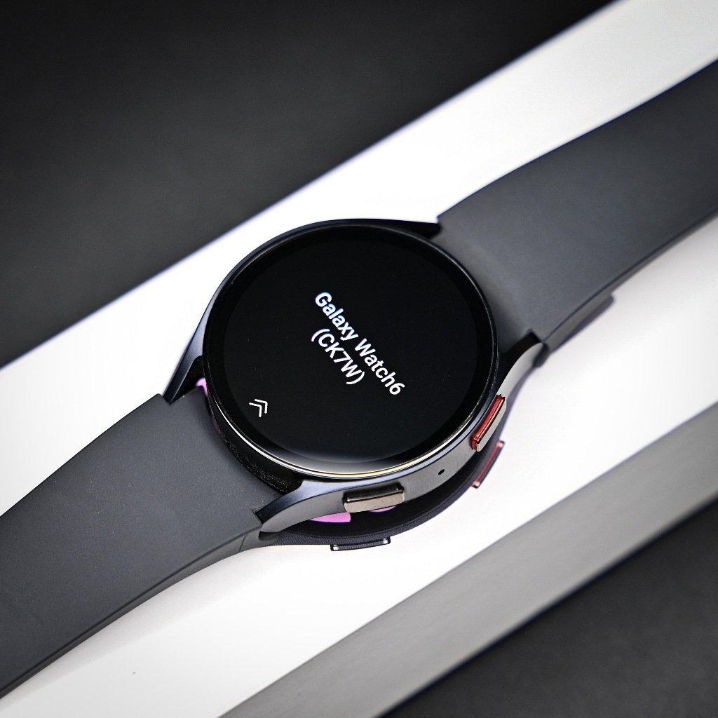 Samsung Galaxy Watch 6 40mm สภาพสวยอุปกรณ์ครบกล่อง จัดไป ✅ อุปกรณ์ที่จะได้รับ ✅ ✅ ตัวนาฬิกา + กล่อง + สายชาร์จ