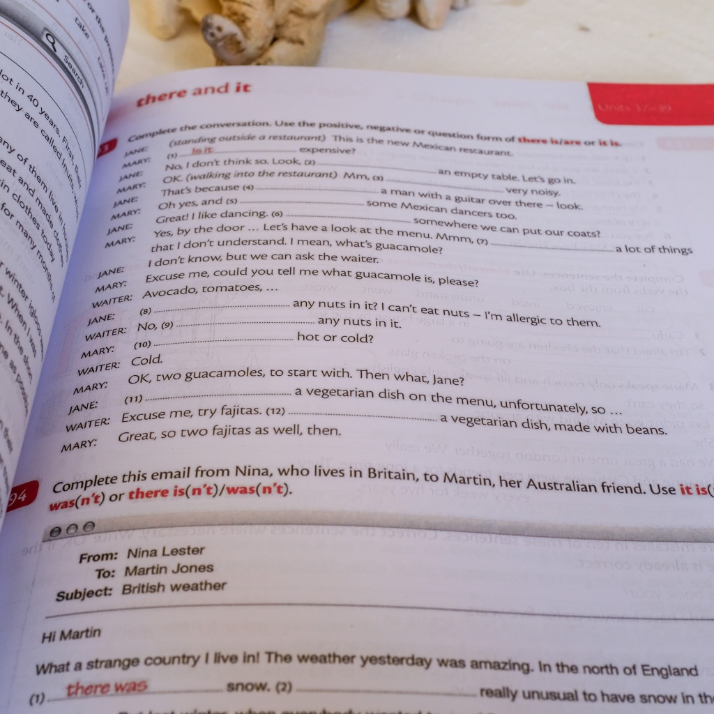 ENGLISH GRAMMAR IN USE （Supplementary Exercises）ไวยากรณ์ภาษาอังกฤษ สมุดแบบฝึกหัด คุณภาพดีสุดๆ - รูปที่ 2