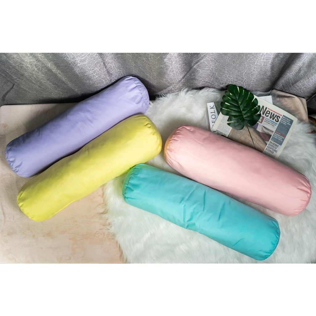 สินค้าพร้อมส่ง   หมอนข้างเล็ก ลายน่ารัก น่ากอด นุ่ม  ใช้ใยสังเคราะเกรดดี  โรงงานผลิตเองโดยตรง