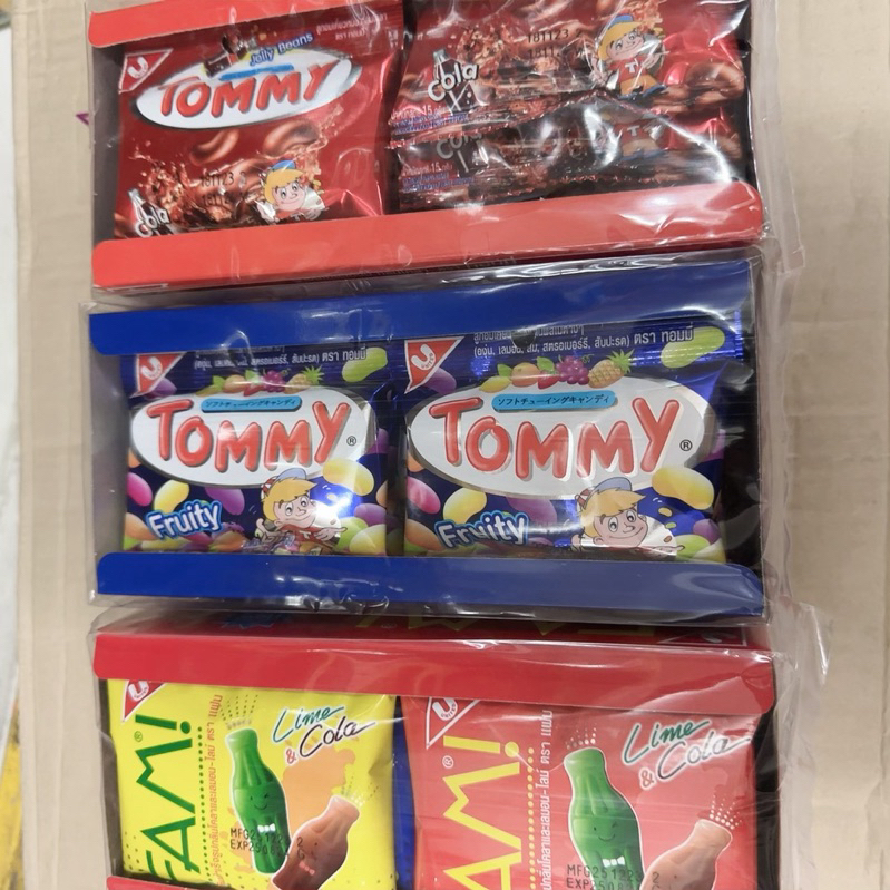 ขนม ทอมมี่ Tommy 12ซอง ลูกอม  ผลไม้ โคล่า เคี้ยวสนุก เยลลี่ รูปเมล็ดถั่ว หวาน