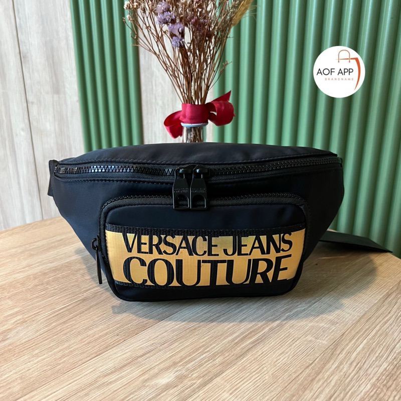 ของแท้ 💯 ⭐️พร้อมส่ง⭐️ Versace Jeans Couture Logo Belt bag กระเป๋าคาดอก