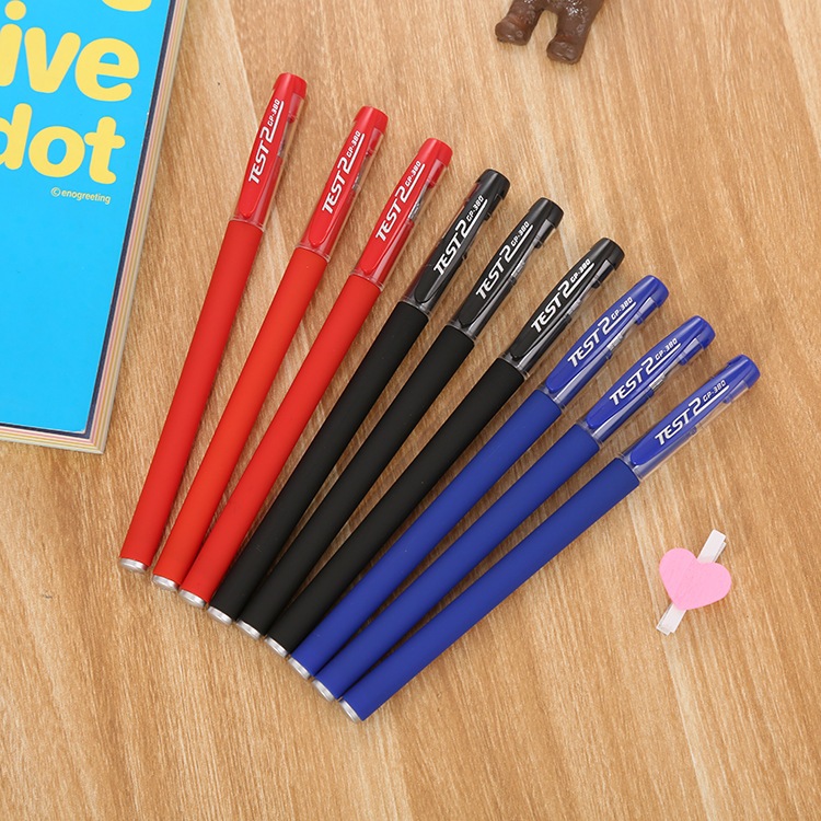 [พร้อมส่ง] ปากกาเจล ปากกาลูกลื่น 0.5 มม. มีให้เลือก 3 สี