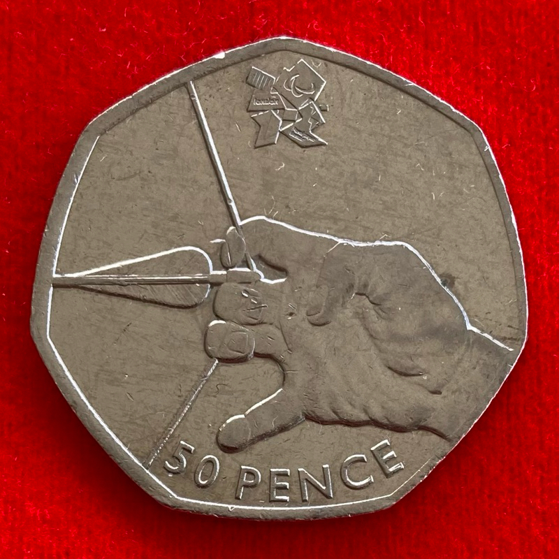 🇬🇧 เหรียญอังกฤษ United Kingdom 50 pence ปี 2011 เหรียญที่ระลึก Archery
