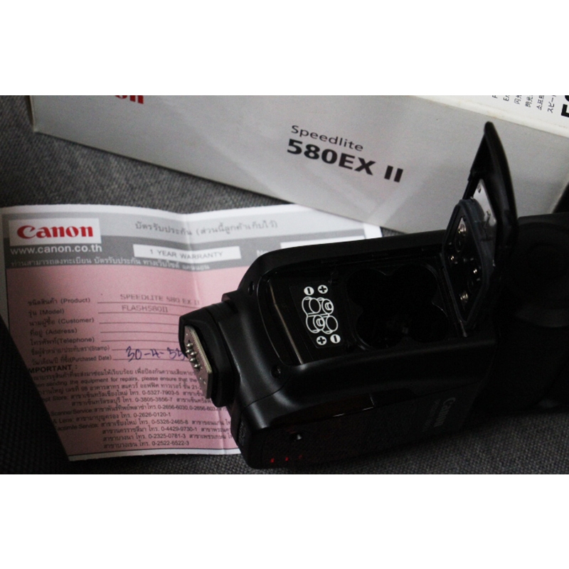 แฟลช Canon AF TTL Speedlite 580EX II สภาพ 99% ใหม่มาก พร้อมกล่อง อดปกศ. แน่นกระชับ  รับประกัน 7 วัน