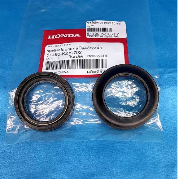 ซีลโช้คหน้า+ซีลกันฝุ่น HONDA PCX150 แท้ศูนย์ (51490-KZY-702)ต่อข้าง