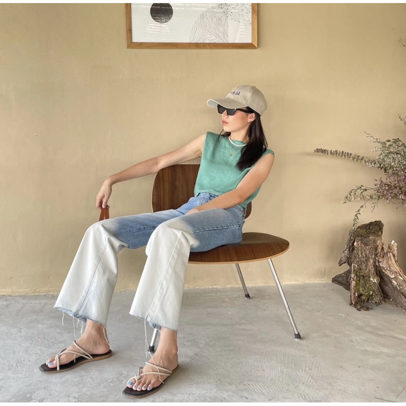 ส่งต่อ กางเกงยีนส์ร้าน TDGA.CO รุ่น Dip and chips denim