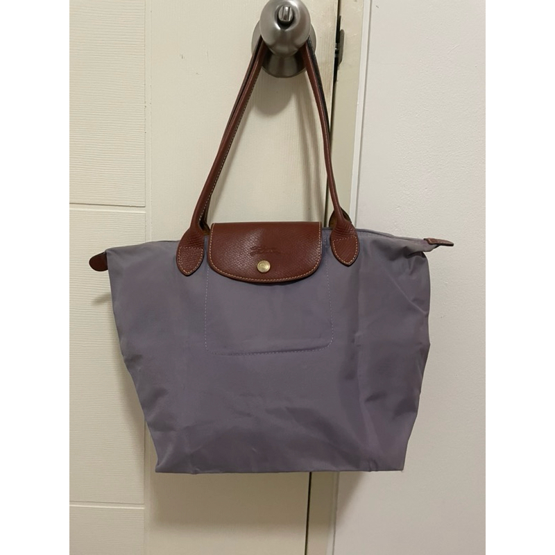 กระเป๋า longchamp size M หูยาว สีม่วง ของแท้ #มือสอง