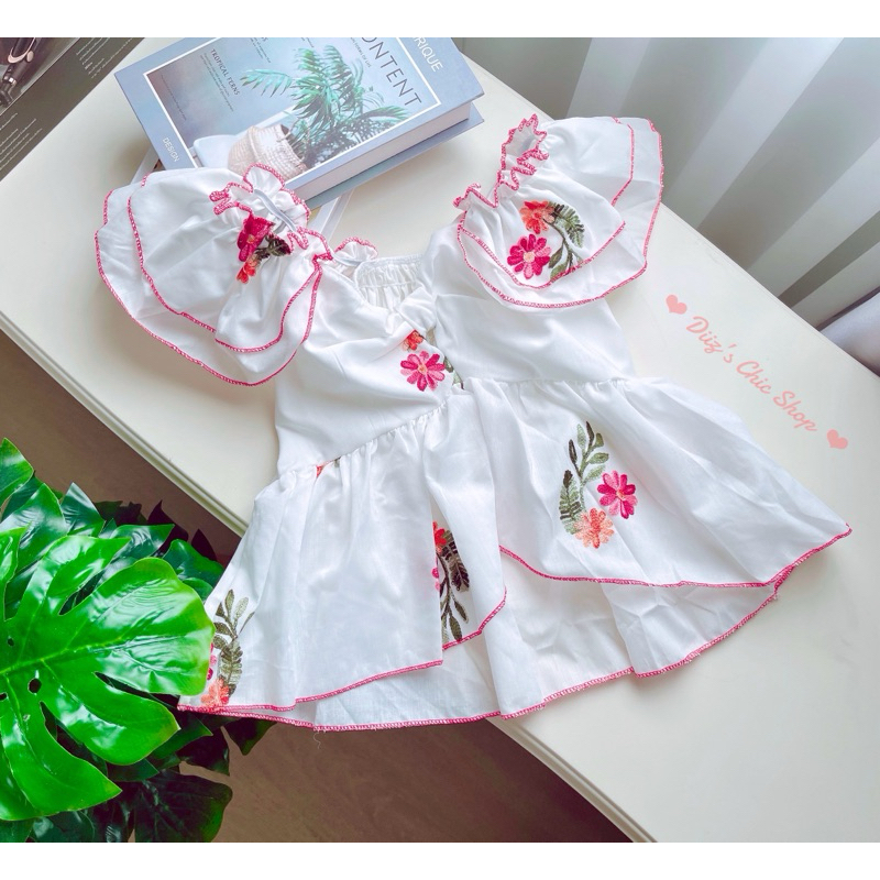 Diiz’s BG เสื้อคอตตอน แขนระบาย 2 ชั้น ใส่ขึ้นไหล่ เปิดไหล่ได้ ผ้าปักลาย