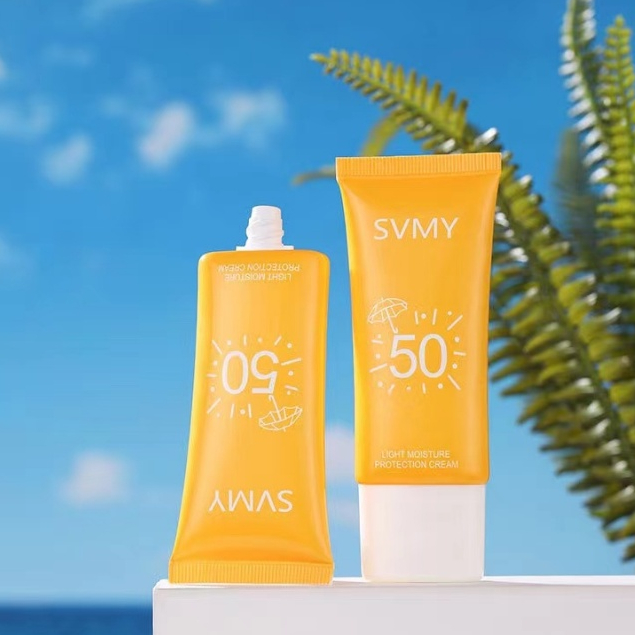 ครีมกันแดด ครีมกันแดดหน้า โลชั่นกันแดด Sunscreen SPF50+pa+++ UV ครีมปกป้องผิว 50ml ซึมไว ไม่มัน