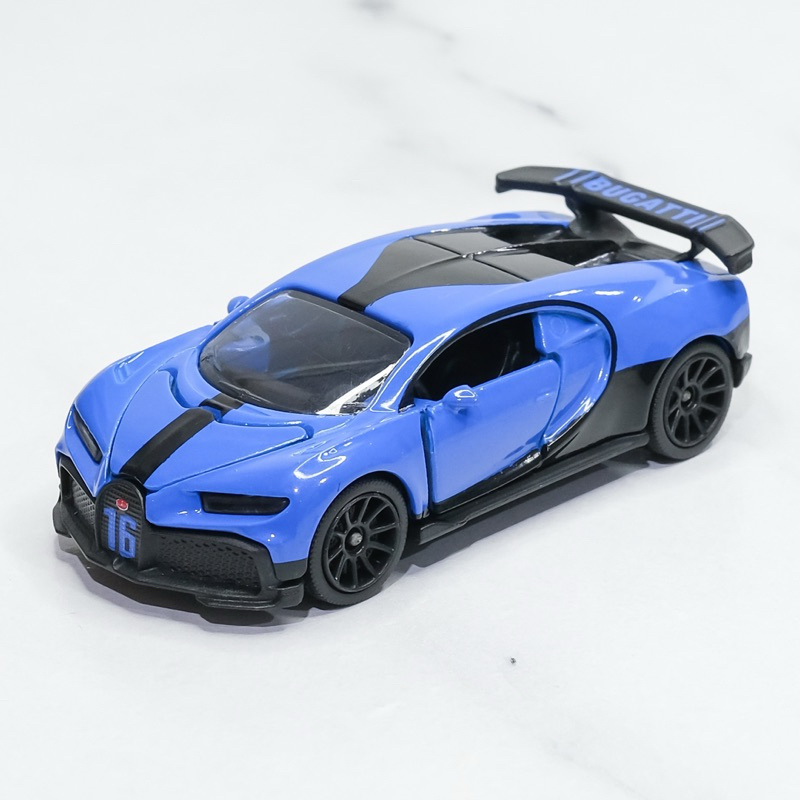 โมเดลรถเหล็ก มาจอเร็ตต์ Majorette Bugatti Chiron Pur Sport No.16 สีน้ำเงิน ล้อยาง