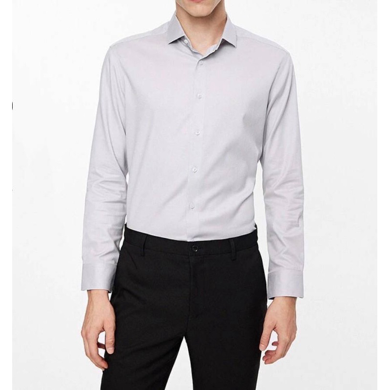 G2000 เสื้อเชิ้ตแขนยาวผู้ชายสีเทาอ่อน สำหรับใส่แบบเป็นทางการ ทรง SMART FIT