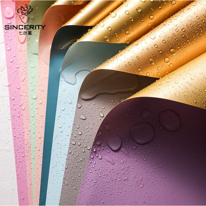 กระดาษทูโทนทอง-กระดาษห่อช่อดอกไม้ 20 แผ่น ทูโทนคริสมาสสไตล์เกาหลี (พร้อมส่ง) วัสดุกันน้ำ