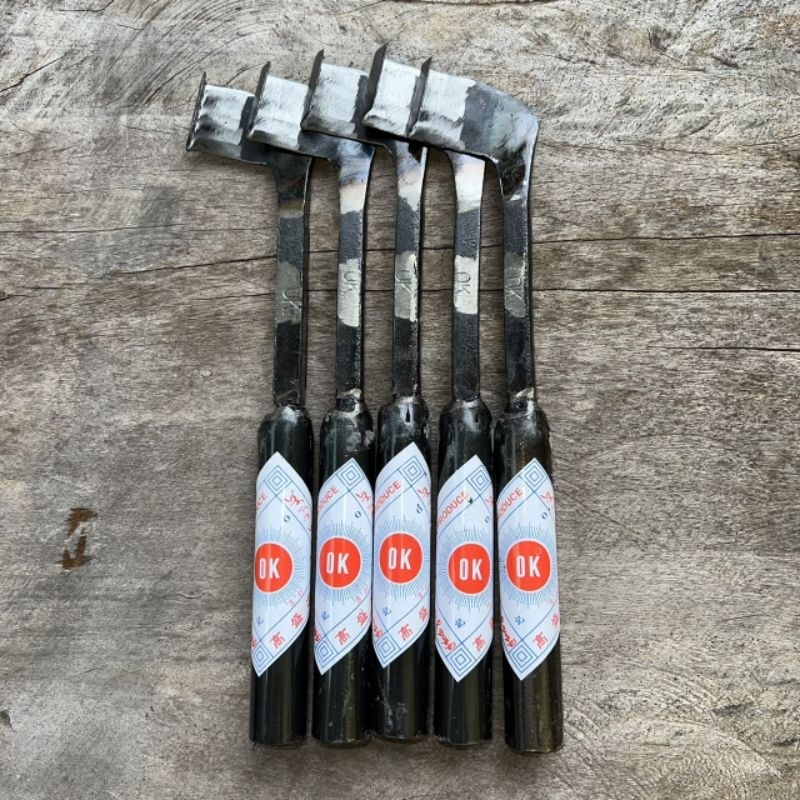 มีดกรีดยางตรา OK ขวานเหลี่ยม ยาว 33 ซม. มีร่อง 65/70