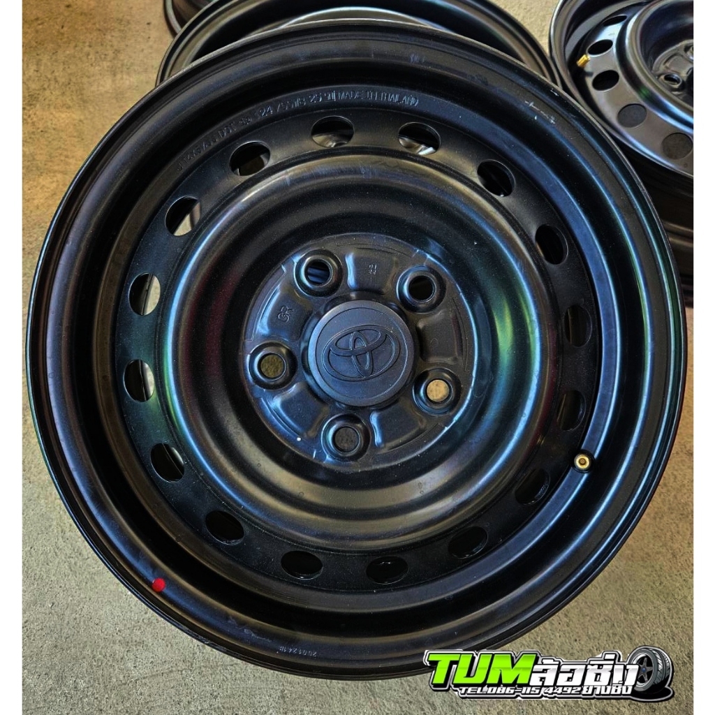 ล้อกระทะขอบ 14 ขนาด 5/114.3 กว้าง 5.5 นิ้ว (จำนวน 1ใบ)  ถอดจากรถ  Hilux  Champ ป้ายแดง