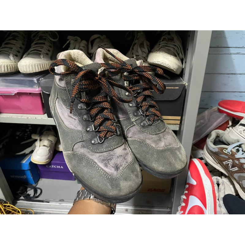 รองเท้าปีนเขา/เดินป่า ทรงHi-Tec เซอร์ๆ