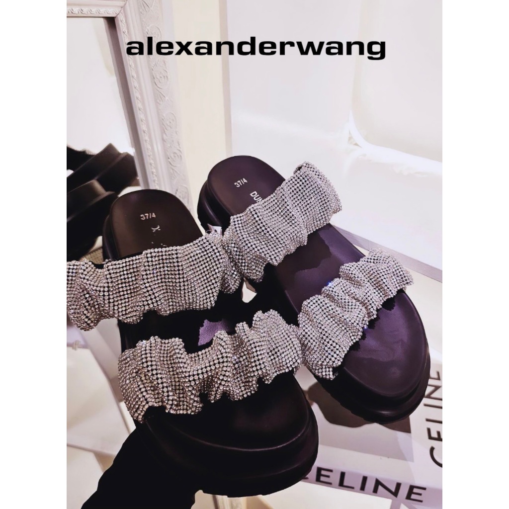 พร้อมส่ง ส่งไว รองเท้าเสริมส้น Alex เพชรวิ้งค์ ตาแตก สูง 1.5 นิ้ว รีบกดก่อนหมดจ้า
