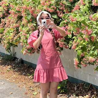 Wendy Dress มินิเดรสแขนตุ๊กตาแต่งชายระบายรอบตัว