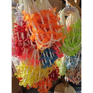 ขายส่งพวงละ5-8-10เส้นพวงมาลัยสงกรานต์มีหลายหลายสีส่งเเบบสุ่ม…
