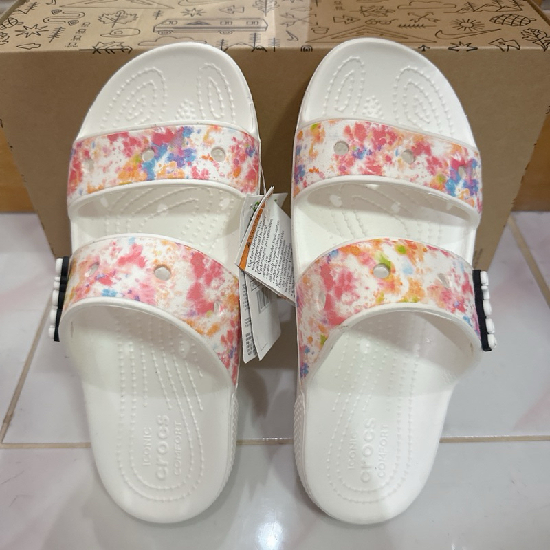 รองเท้า sandal crocs แท้ (ใหม่)