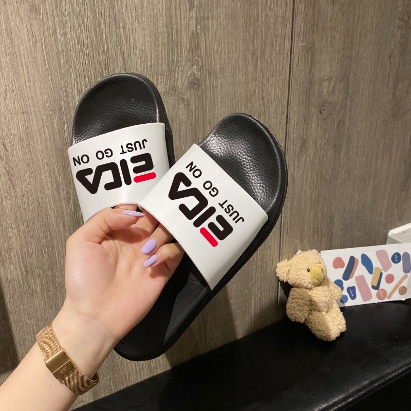 ส่งเร็ว36-45 รองเท้าแตะ ดำ/ขาว ใส่ได้ทั้งผู้ชายผู้หญิง กันน้ำกันลื้น ราคาถุก นุ่ม TXB52