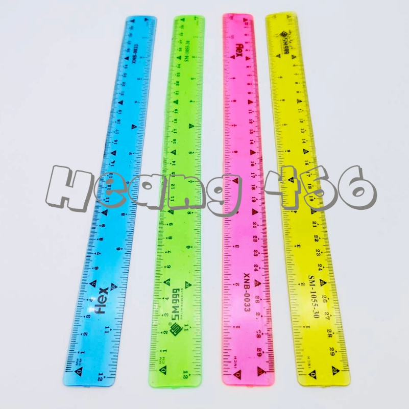 🌟แพ็ค 12 ชิ้นคละสี (0033)🌟ไม้บรรทัดยางซิลิโคน ไม้บรรทัดงอได้ PVC ไม้บรรทัดเจล ม้วนได้ ไม่หัก ไม้บรรทัดเยลลี่