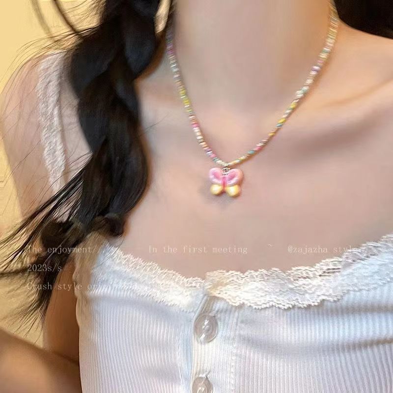 [จัดส่งในกทม] แฟชั่นเกาห สร้อยคอลูกปัดจี้ผีเสื้อที่มีสีสัน น่ารัก เครื่องประดับแฟชั่น มี 3 รุ่นให้เลือก