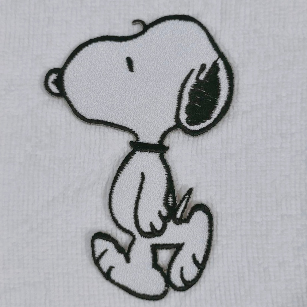 อาร์ม ตัวรีด อาร์มติดเสื้อ การ์ตูน สนูปี้ สนูปปี้ Snoopy Iron on Patch ตกแต่งเสื้อผ้า Sticker สติ๊กเกอร์ติดเสื้อ