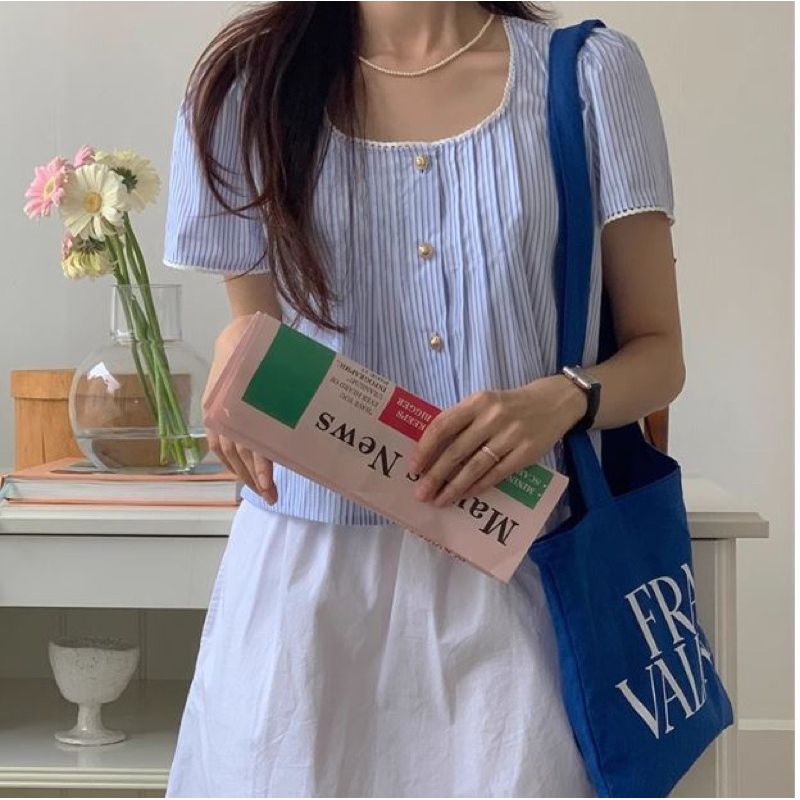 [3674] เสื้อสีฟ้าลายทางกระดุมหน้า