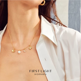สร้อยคอ + Charm 1 ชิ้น สร้อยตัวอักษร สร้อย alphabet สร้อยปลายเข็ม Letter& Charm Necklace