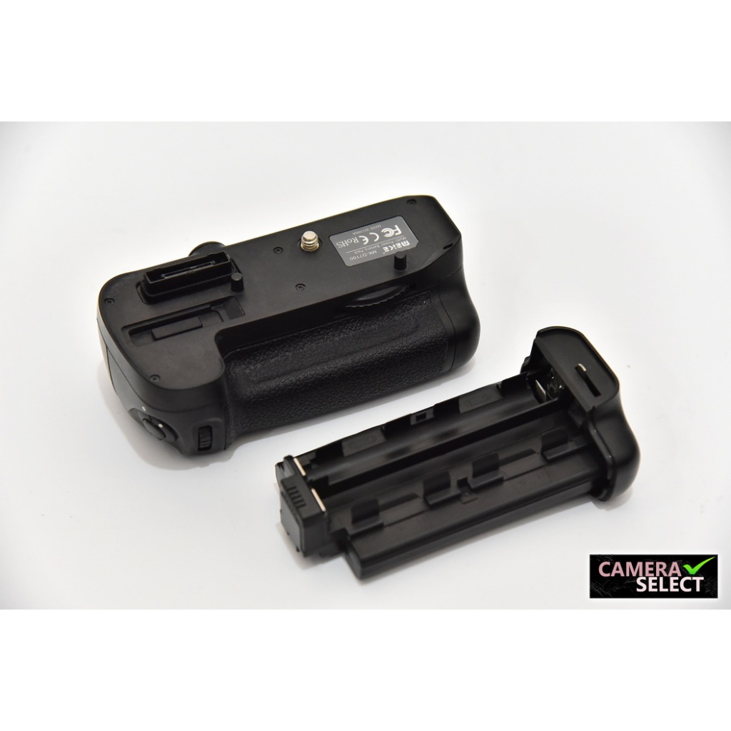 (มือสอง)กริ๊ปเทียบ Meike MK-D7100 (for Nikon D7100 D7200) สภาพดี พร้อมรางถ่านAA ใช้งานปกติ