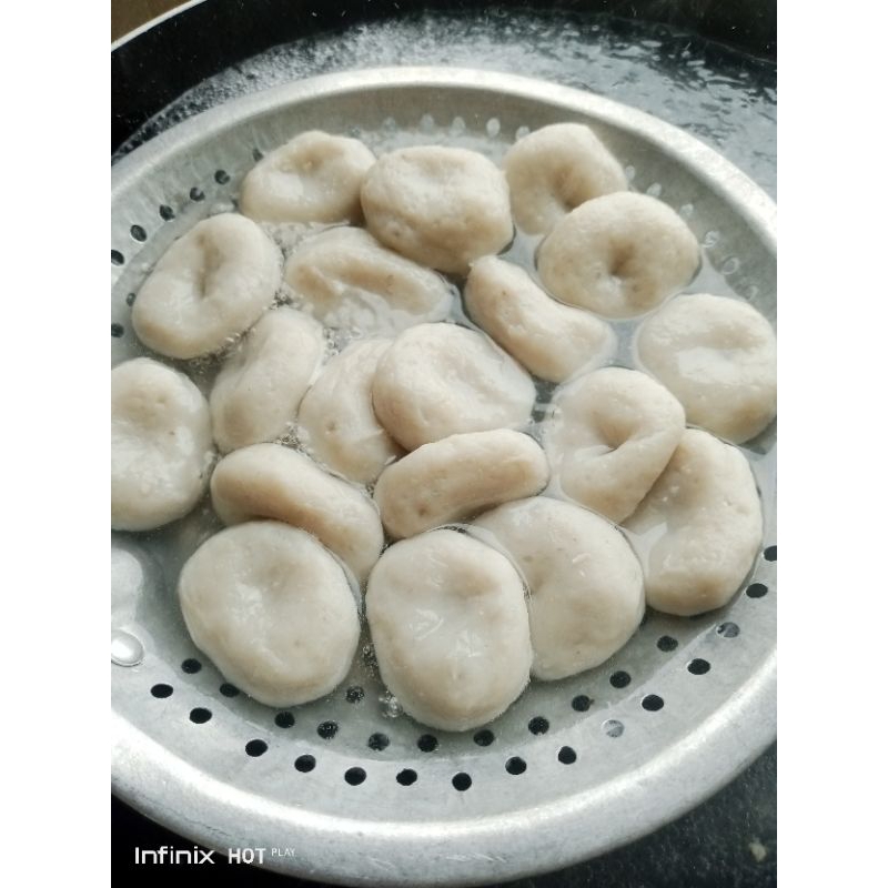 ลูกชิ้นปลา (ปลาบุ๋ม)ตรา 8A ลูกชิ้นปลาบุ๋มอย่างดี เนื้อเหนียวนุ่ม อร่อย สินค้าคุณภาพ สะอาด ปลอดภัย น้ำหนัก 1,000กรัม ราคา ถูกที่สุด ดีลบีเคเค แกลเลอรีภาพที่ 5